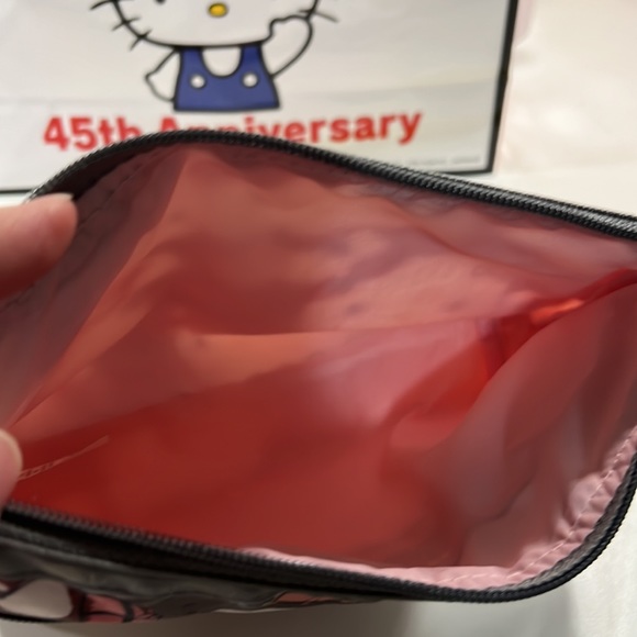 NWT Hello Kitty LeSportsac 45th anniversary cosmetic pouch w/ shopping bag. - Picture 3 of 5